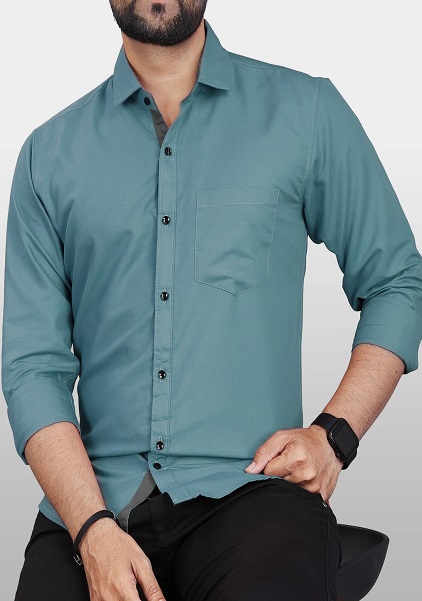 Spread Collar Solid Slim Fit Formal Shirt For Men
