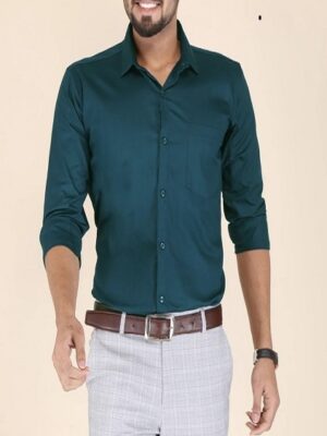 Solid spread collar Formal Shirt For Men