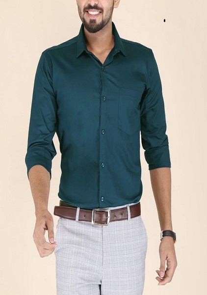 Solid spread collar Formal Shirt For Men