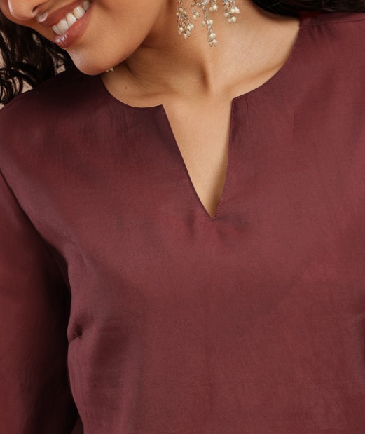 Elegant Women’s Zari A-Line Kurta with Flared Sleeves – Black & Maroon