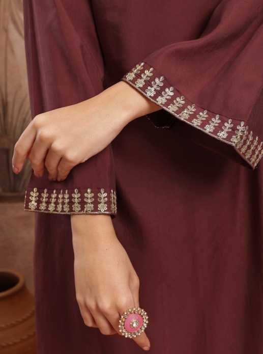 Elegant Women’s Zari A-Line Kurta with Flared Sleeves – Black & Maroon